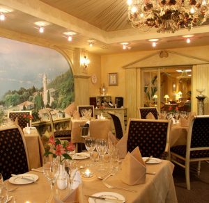 st-tudno-dining