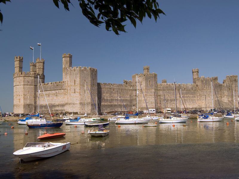 How To Spend A Day in Caernarfon