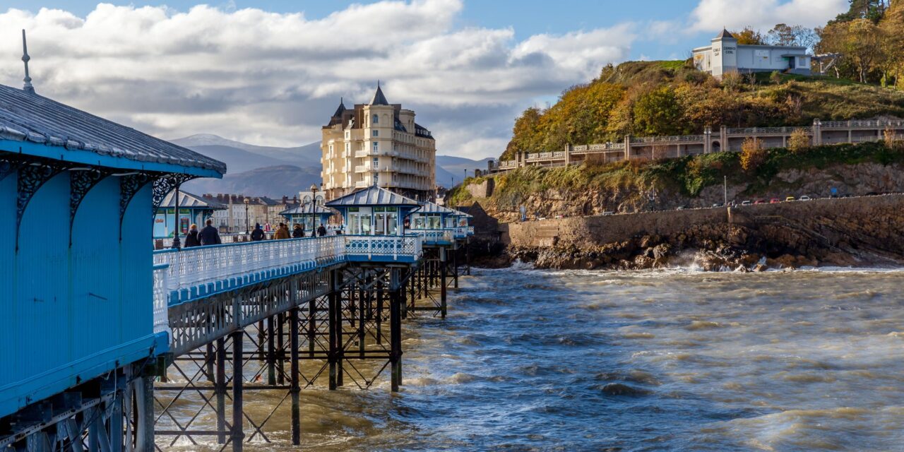 Why Llandudno Is the Ideal Base for Exploring North Wales