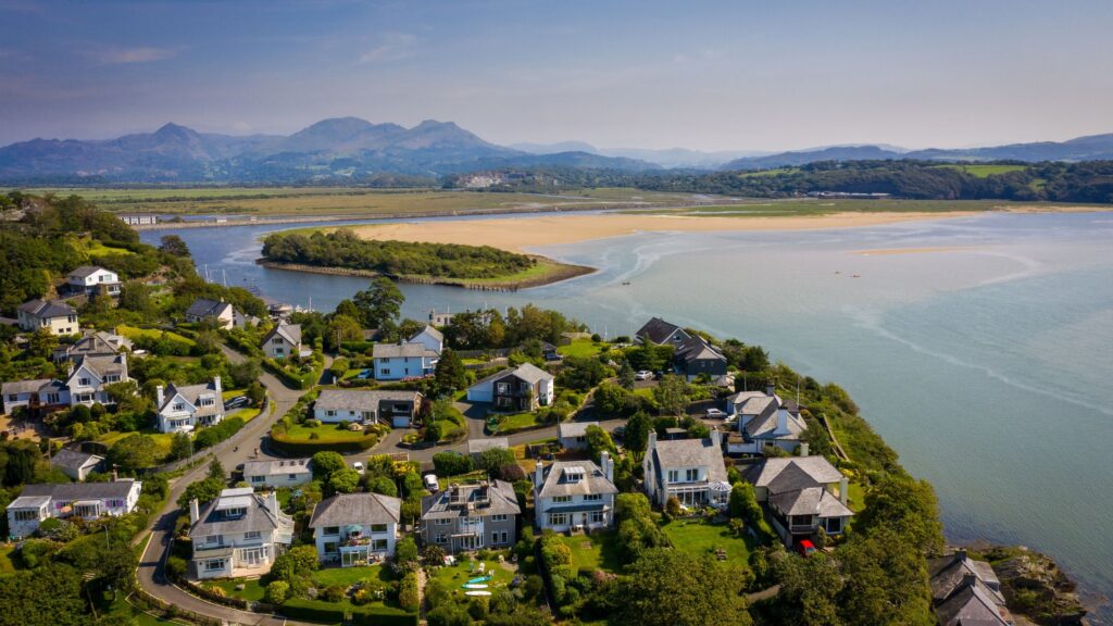 north wales homes